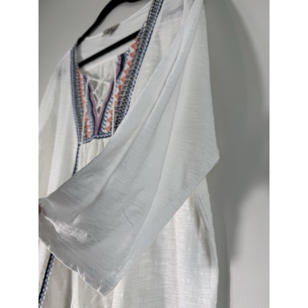 Lucky Brand Embroidered Tasseled Knit Tunic Blouse White Geometric Size 2X - Picture 5 of 11